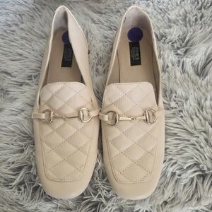Jones New York Cream Quilted Loafers with Gold Buckle